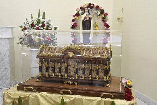 URNA RELIQUIAS SANTA TERESA NO CARMELO DE SANTOS